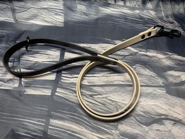 Preview: Führleine zweifarbig , 16 mm , 100 cm , Biothane Taupe und Schwarz , Hardware Schwarz