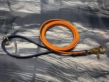 Preview: Führleine zweifarbig , 13 mm , 150 cm , Biothane Burnt Orange und Navy Blau, Hardware Messing