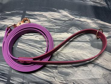 Preview: Führleine zweifarbig , 16 mm , 200 cm , Biothane Grape und Weinrot , Hardware Roségold