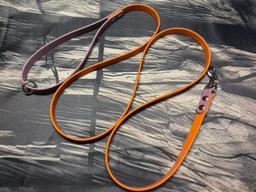 Preview: Führleine zweifarbig , 13 mm , 150 cm , Biothane Burnt Orange und Marvelous Mauve , Hardware Silber