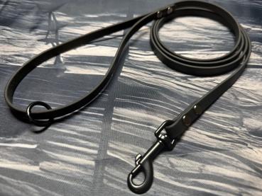 Preview: Führleine einfarbig , 9 mm , 150 cm , Biothane schwarz , Hardware schwarz