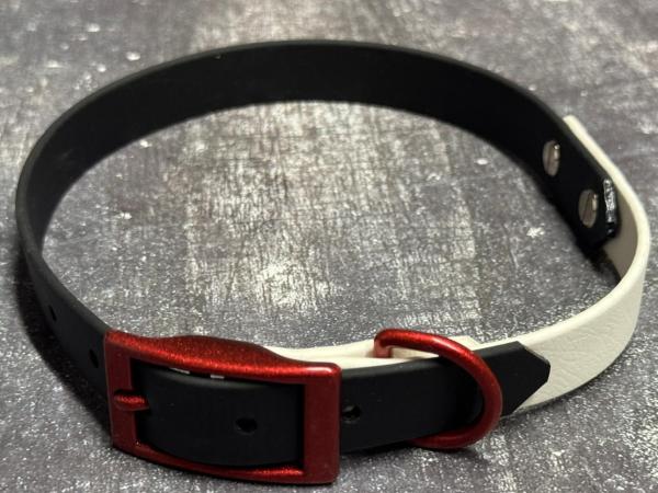 Schnallenhalsband zweifarbig , 19 mm , 40 - 48 cm , Biothane Schwarz und Weiß ; Hardware Galaxy Red