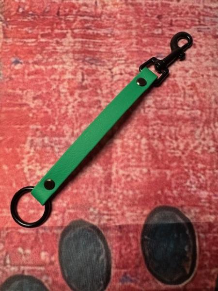 Schleppleinenhalter Emerald Grün 16mm Schwarzer Karabiner