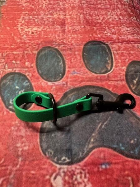 Schleppleinenhalter Emerald Grün 16mm Schwarzer Karabiner